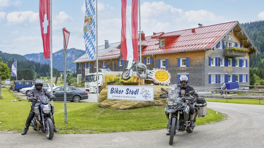 Balderschwang: Sonnenterrasse am Biker-Stadl Balderschwang: Sonnenterrasse am Biker-Stadl