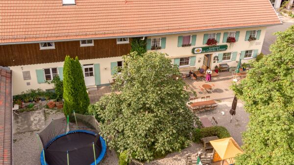 Landgasthof zum Goldenen Schwanen, Mauerstetten-Frankenried Landgasthof zum Goldenen Schwanen, Mauerstetten-Frankenried